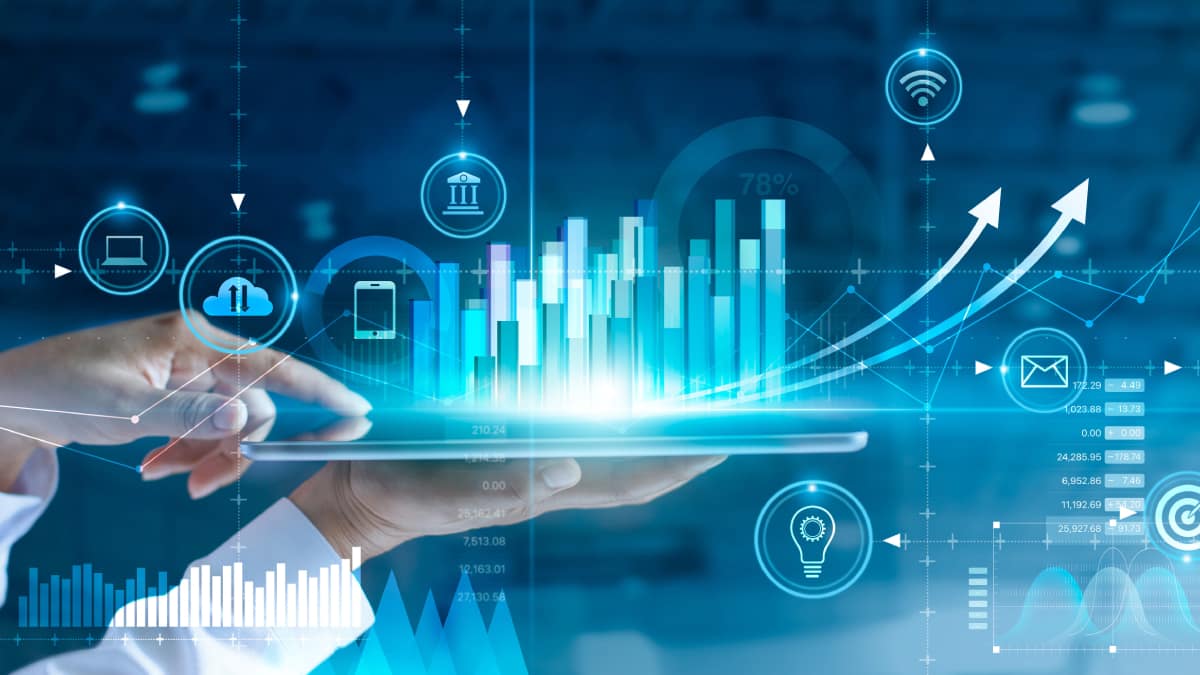 Lee más sobre el artículo Qué es una estrategia digital y por qué hoy define quién crece y quién desaparece